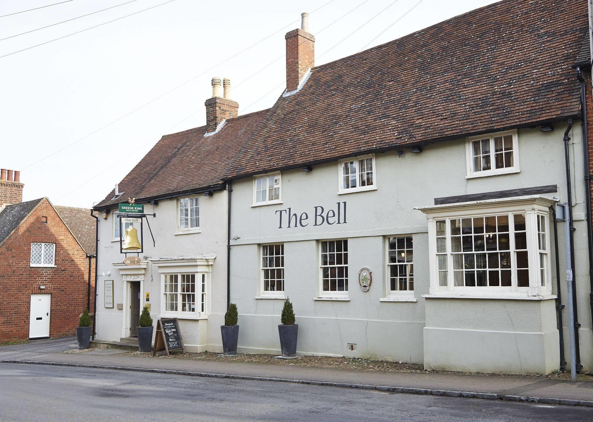 The Bell Hotel & Inn By Greene King Inns Woburn Exterior foto